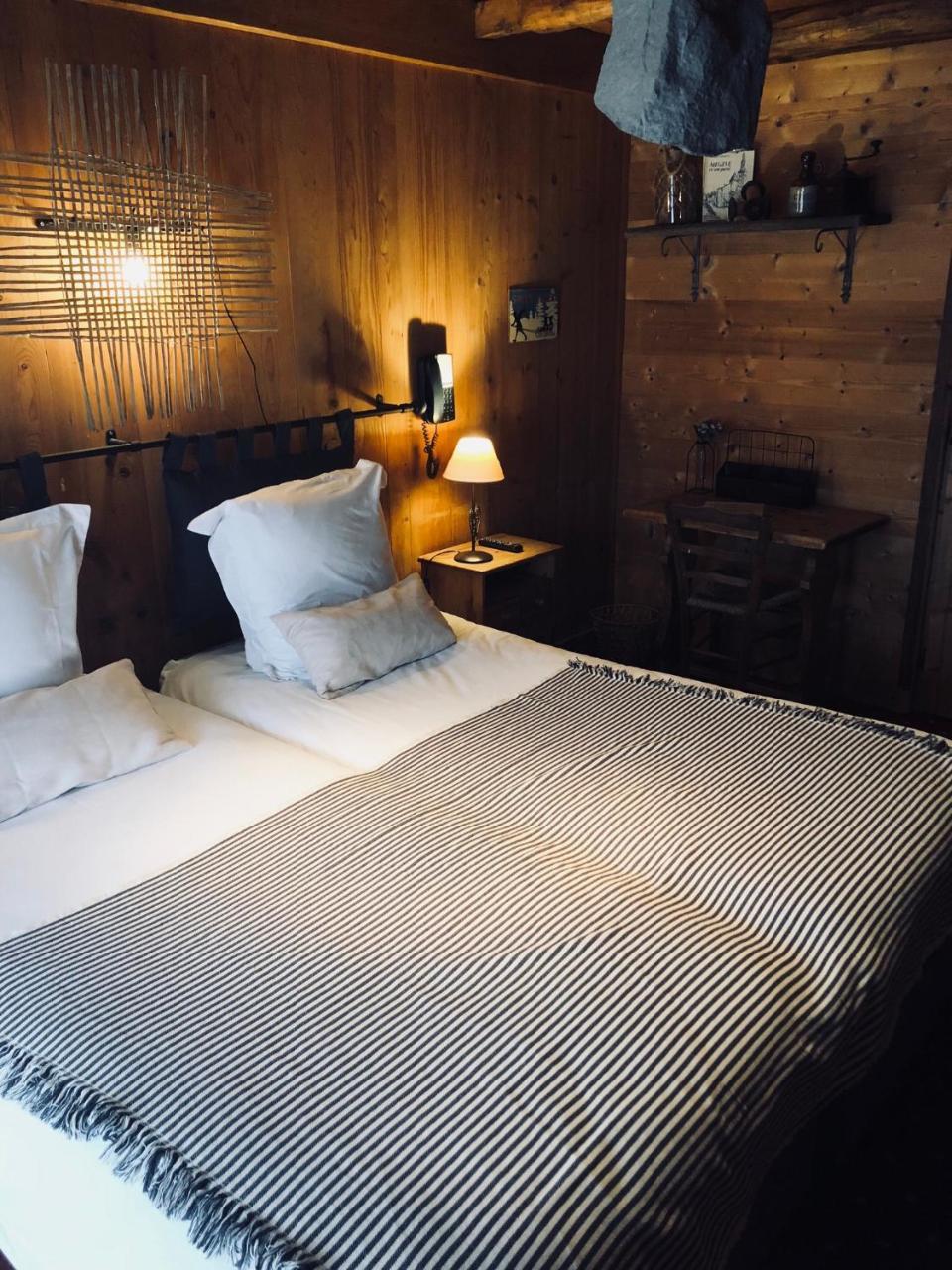 Le Coin Savoyard Hotel Combloux Exterior photo